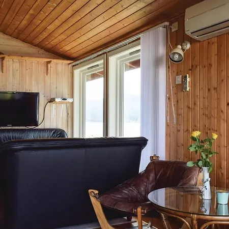 Beautiful In With House Sea View