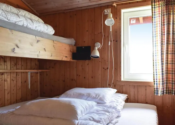 Vakantiehuis Lovely In With Wifi *